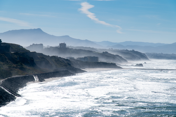 Vues sur la Côte des Basques : La Beauté Infinie de l’Océan